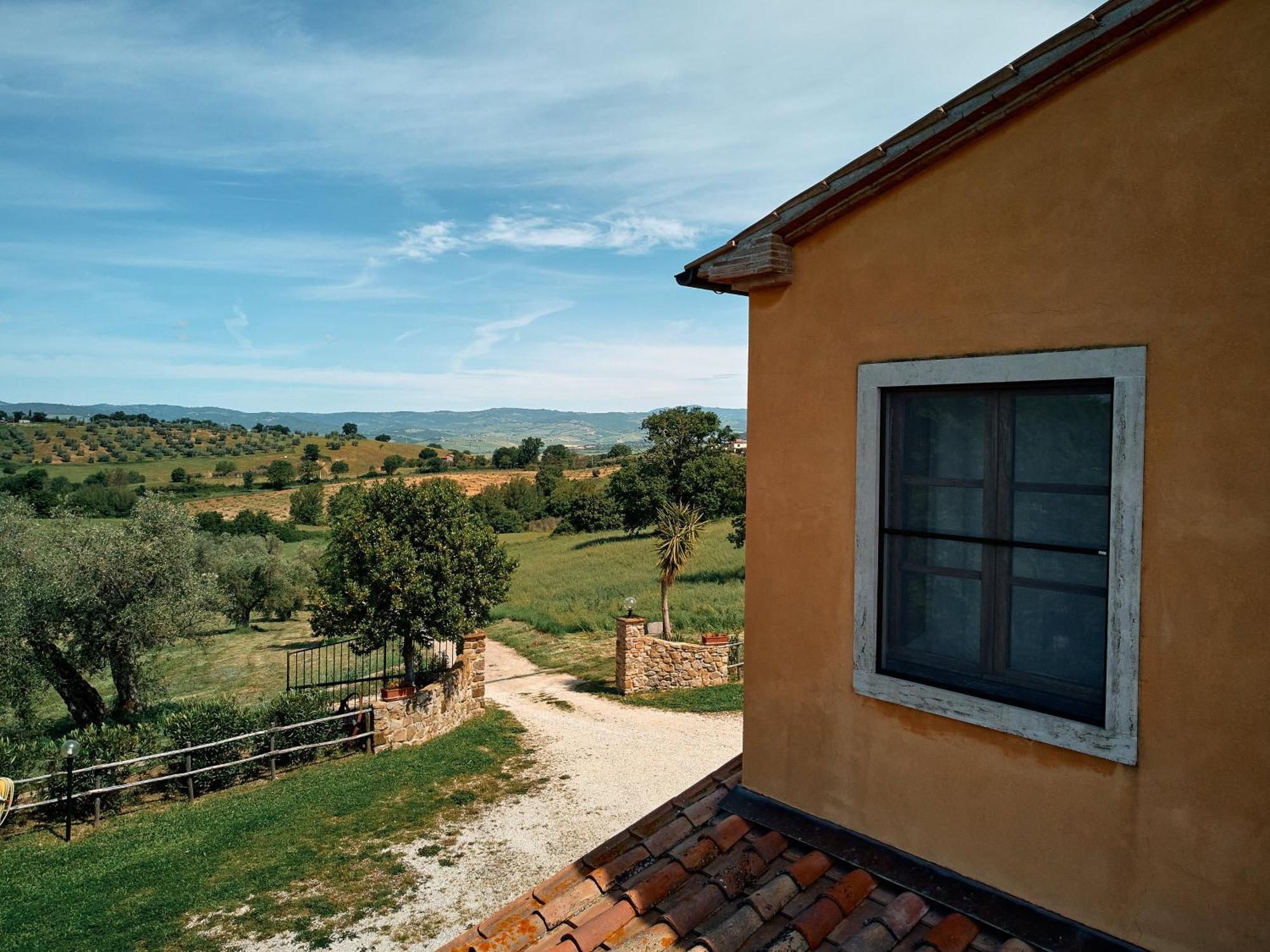 8380 Agriturismo Il Saragiolo Manciano Buitenkant foto
